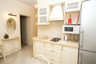 Апартаменты Luxury Apartments in Odessa City Center Одесса Апартаменты с 2 спальнями-14
